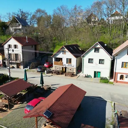 Sklípek U Píchlé Galusky Apartmán *