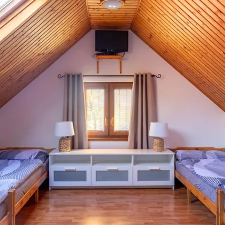 Sklipek U Pichle Galusky Apartman *